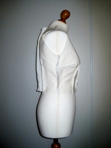 image haut de la robe Burda 7556 - côté